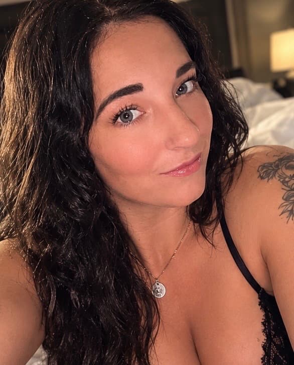 sarah_roe