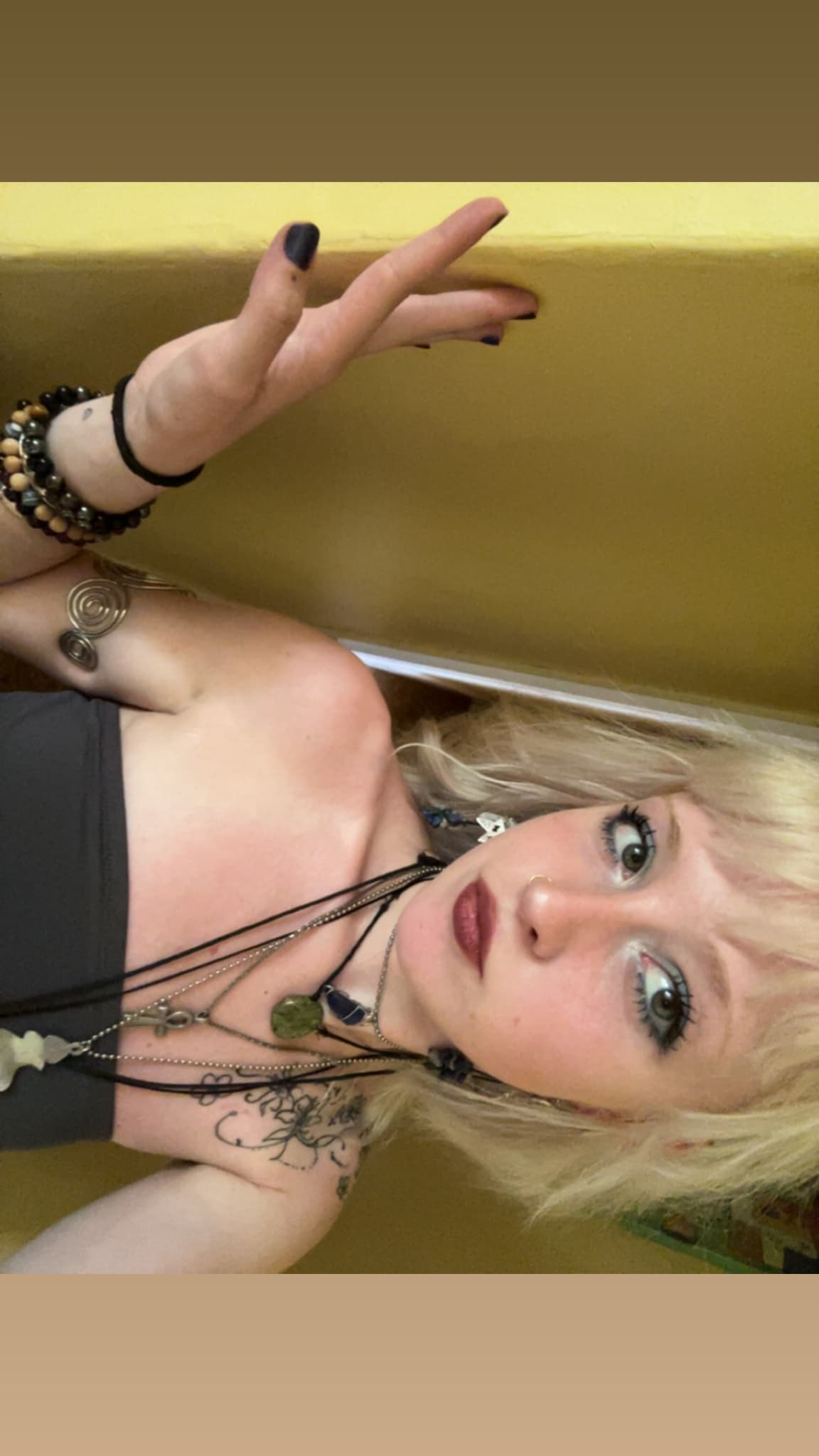 abigail_burton