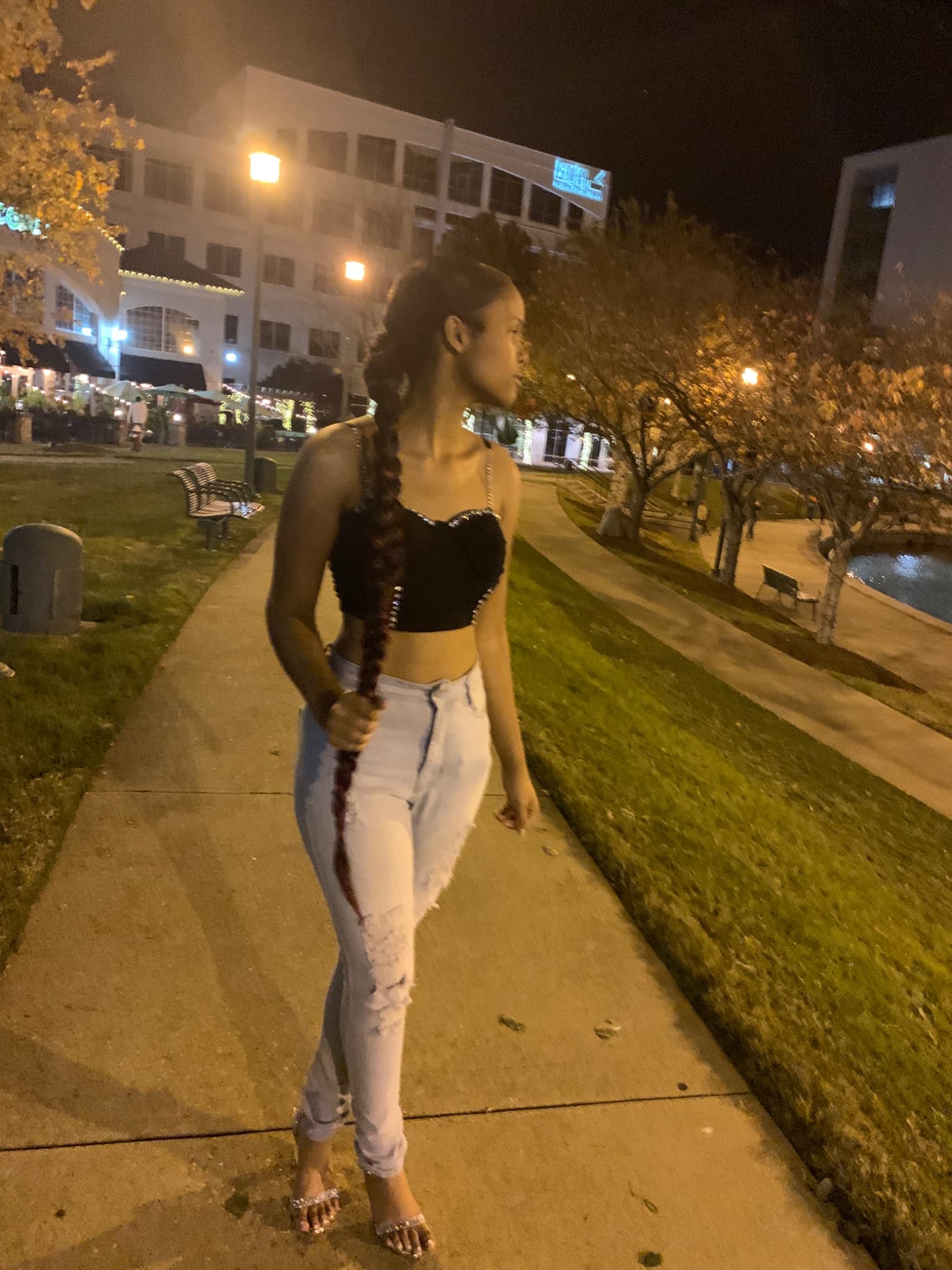 jada_harris
