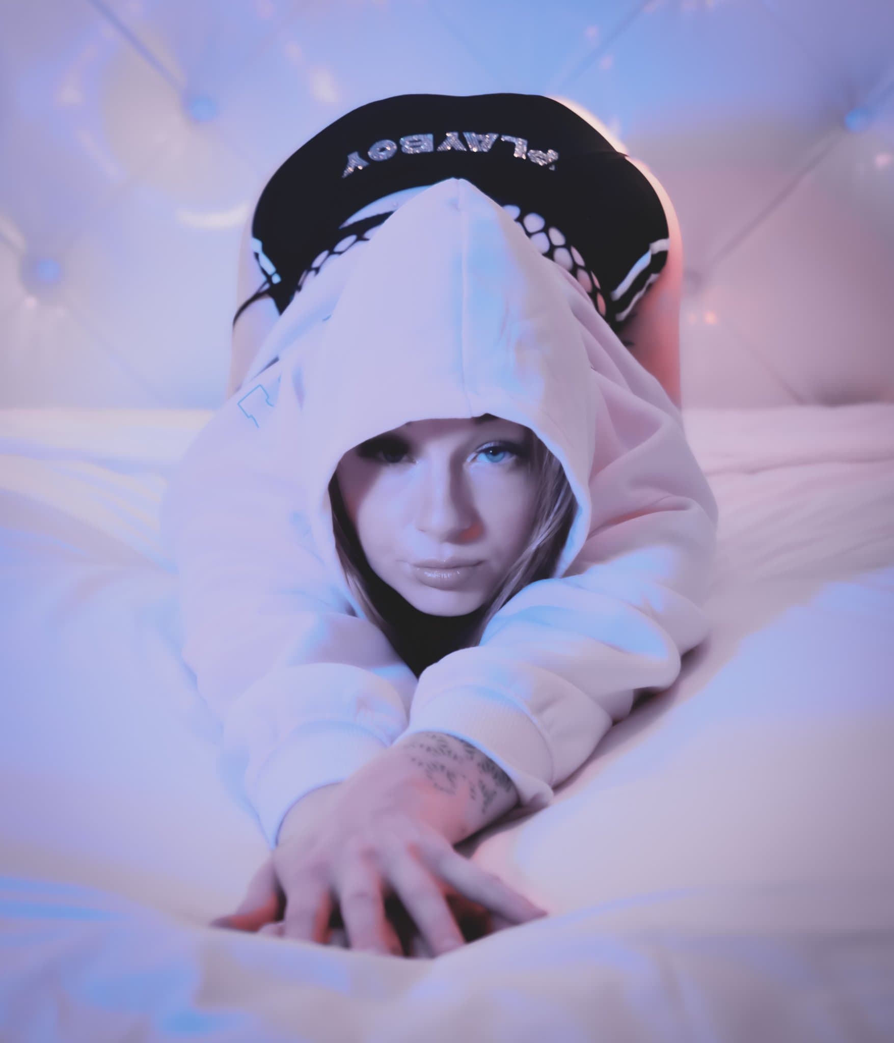 malori photoshoot