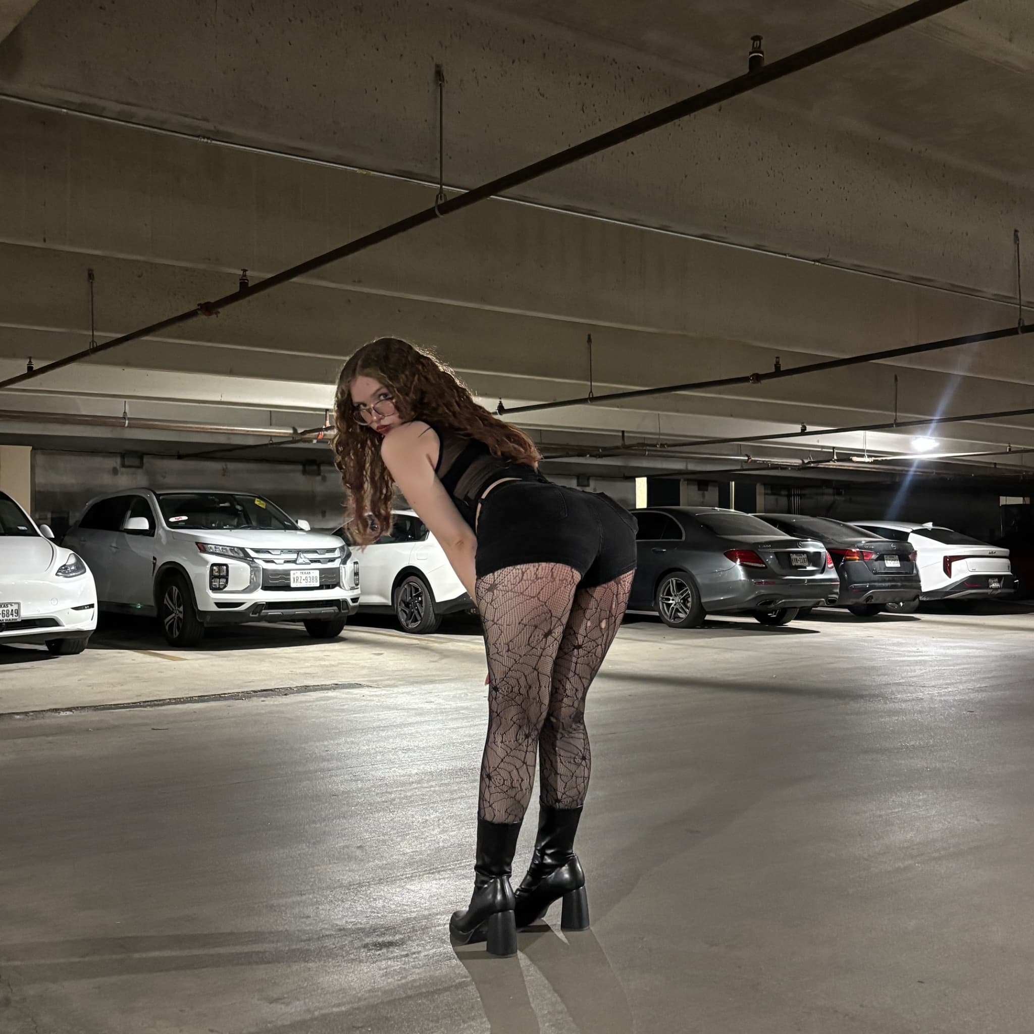 mia_68fb7fea photoshoot