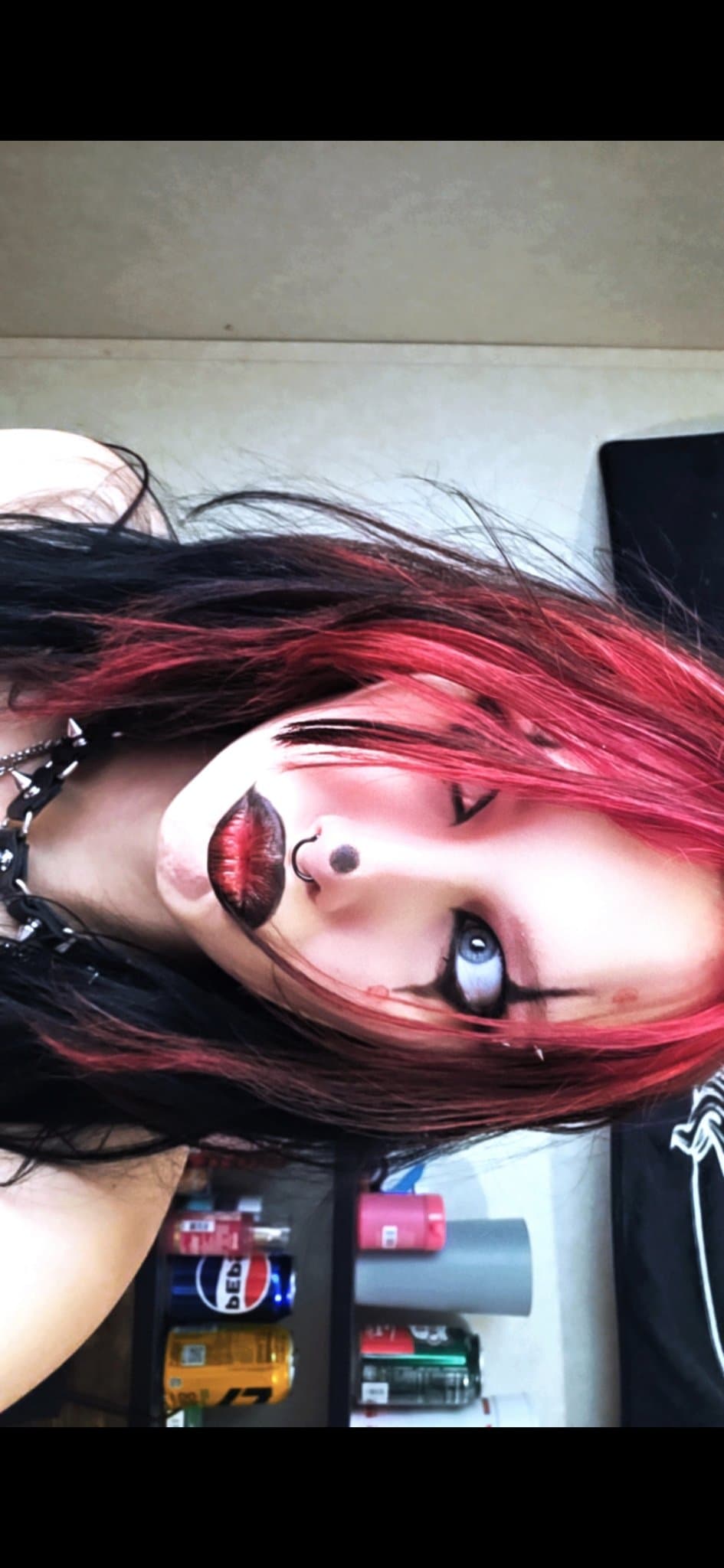 trashmouth_69 photoshoot